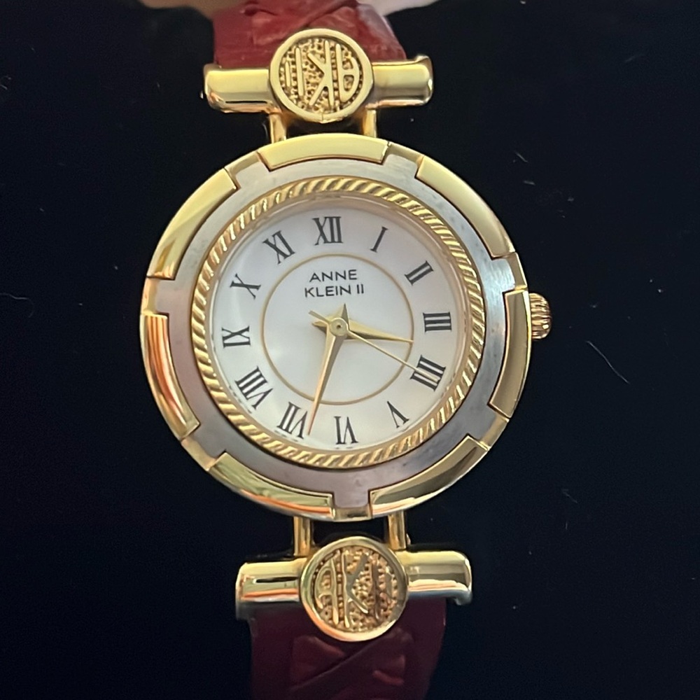 Anne Klien ll Woman’s Watch!!! Stunning New Battery